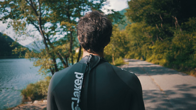 Sergio Viganò, triatleta, prima di una sessione di nuoto